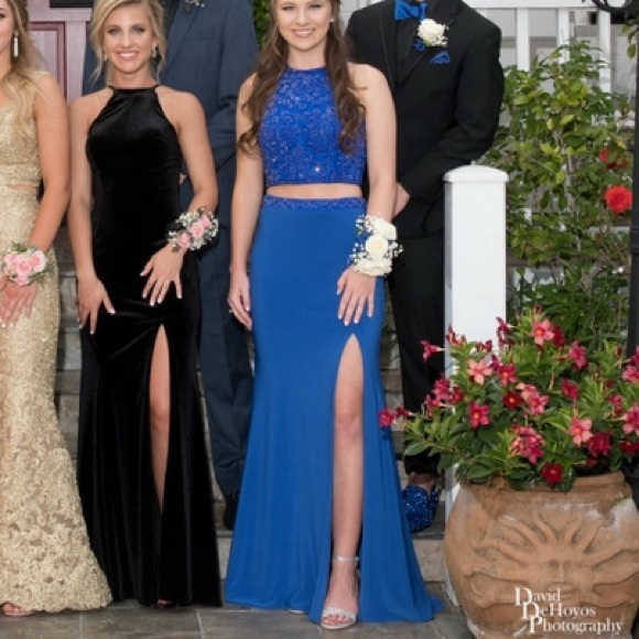 Blue 2 piece Vienna Prom dress. Worn once! - Picture 2 of 6